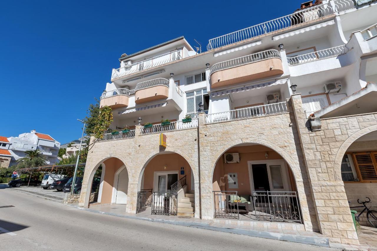 Apartments Zorica Tucepi Exterior photo